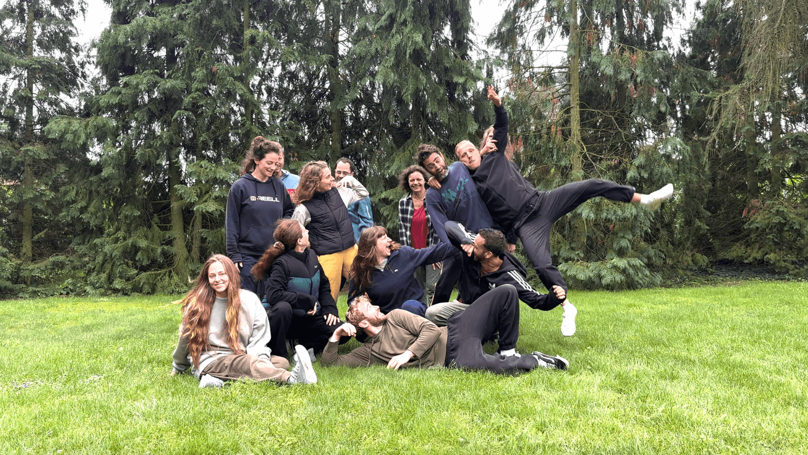 Gruppenbild der Teilnehmer*innen